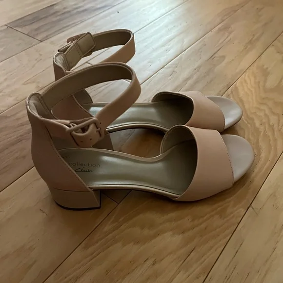 Clarks Collection Elisa Dedra dress sandals in "Blush" Sz 10 EUC - Picture 5 of 7